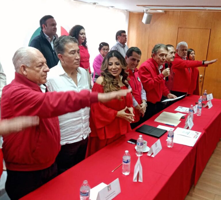 PRI Veracruz se fortalece con delegados nacionales y distritales rumbo a la elección del 2025