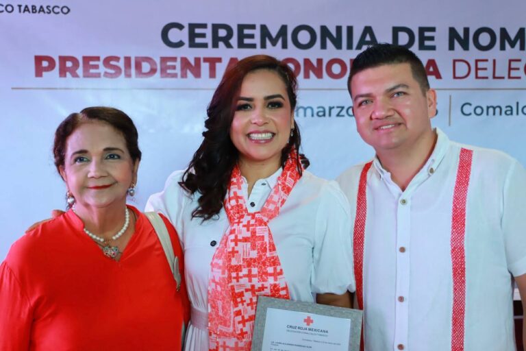 Asume Laura Rodríguez como presidenta honoraria de la Cruz Roja en Comalcalco