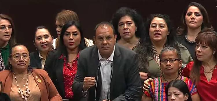 Democracia virtual/México al revés