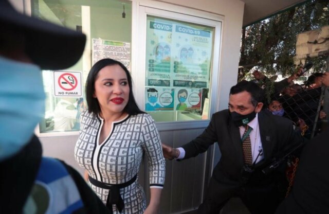 lo_que_sabemos_caso_sandra_cuevas_cuauhtemoc-min