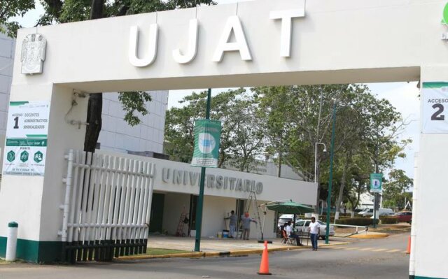 UJAT-UNIVERSIDAD-JUAREZ-ALUMNOS-IVAN-SANCHEZ-4