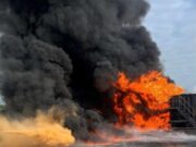 Incendio moviliza cuerpos de emergencia en Cunduacán