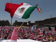 Xóchitl retumbó en el Zócalo