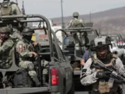 EU emite 3 alertas de viaje a México