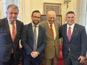 Alejandro Moreno y Julio María Sanguinetti se reúne en Uruguay