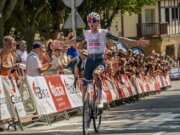 Isaac Del Toro conquista el Circuito de Getxo; se convierte en el primer ciclista mexicano en ganar la carrera
