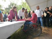 Ni el mal tiempo detuvo al gobernador Javier May en audiencias que ofreció en territorio