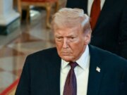 A pesar de los 37 capos trasladados a EU, Trump amenaza con atacar por tierra a cárteles