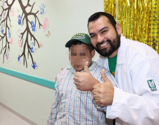 Menor de edad atendido en el IMSS Tabasco vence tumor cerebral tras seis años de lucha y esperanza