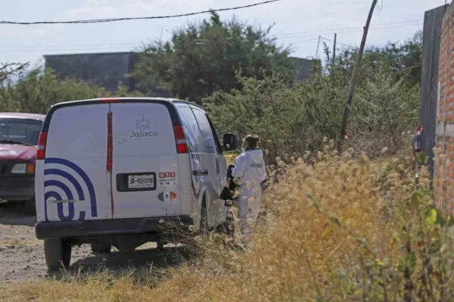 Oootra-fosa-clandestina-en-jalisco-pero-no-hay-crisis-de-desaparecidos-2