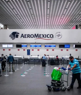 Filtran datos de pasajeros de Aeroméxico