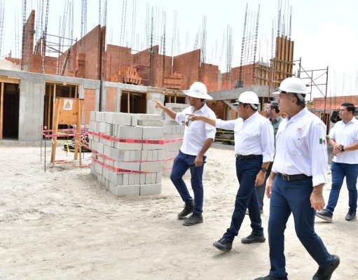 Supervisan histórica edificación de más de 12 mil viviendas en cuatro municipios de Tabasco