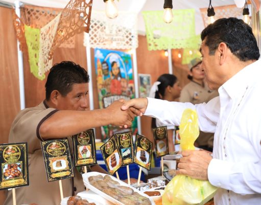 Inaugura Javier May el 11º Festival de la Butifarra
